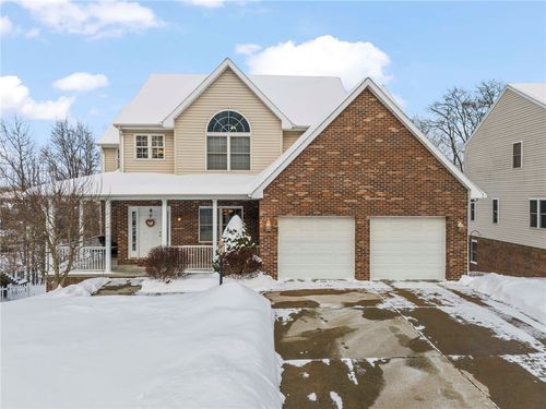 133 Lake Colony Dr, Venetia, PA, 15367-2360 | Card Image