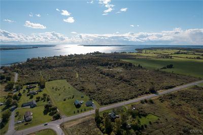 close proximity to lake ontario and public boat launch | Image 3