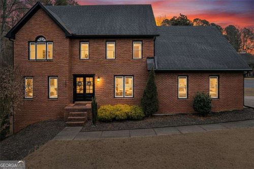 2052 Sanderlings Dr Nw, Kennesaw, GA, 30152-5817 | Card Image