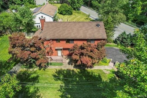 4 Mack Pl, Monroe, NY, 10950-3531 | Card Image