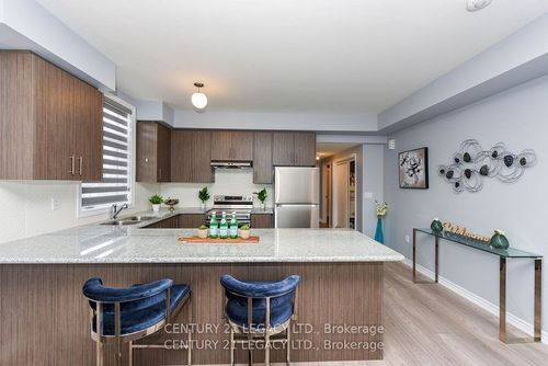 712-60 Halliford Pl, Brampton, ON, L6P4R1 | Card Image