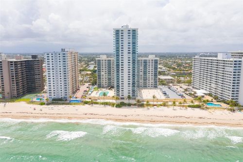 712-3900 Galt Ocean Dr, Fort Lauderdale, FL, 33308-6631 | Card Image