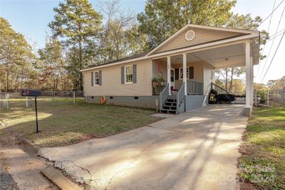 123 Lackey Street, House other with 2 bedrooms, 1 bathrooms and null parking in Kings Mountain NC | Image 2