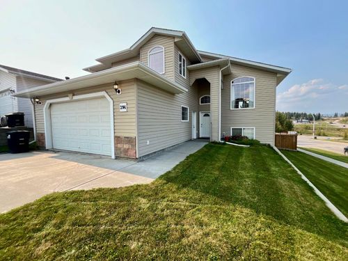 294 Tocher Ave, Hinton, AB, T7V2E1 | Card Image