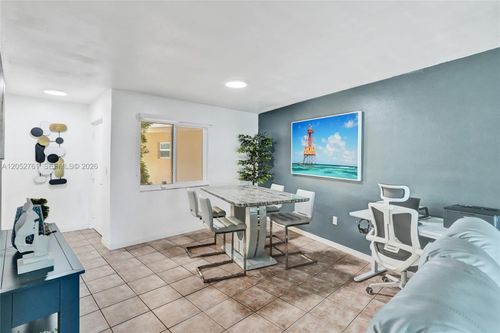 e107-7430 Miami Lakes Dr, Miami Lakes, FL, 33014-6840 | Card Image