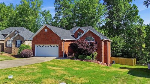 379 Sandpiper Dr, Boiling Springs, SC, 29316-5362 | Card Image