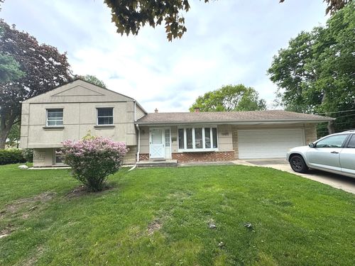 1405 W Brown St, Arlington Heights, IL, 60004-4416 | Card Image