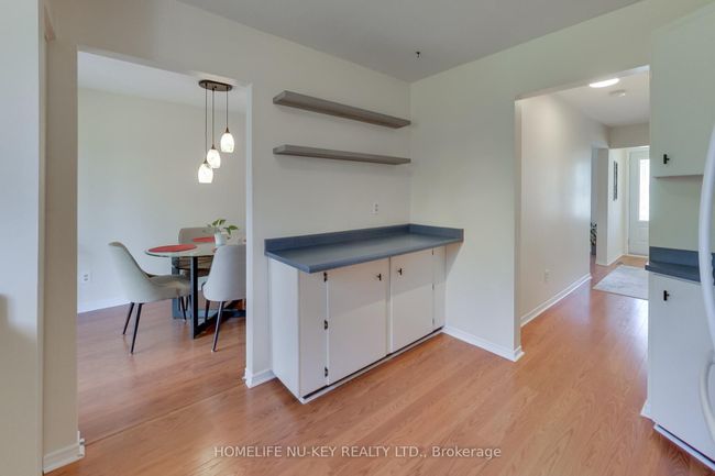 219 Cundles Rd W, House attached with 3 bedrooms, 1 bathrooms and 2 parking in Barrie ON | Image 18