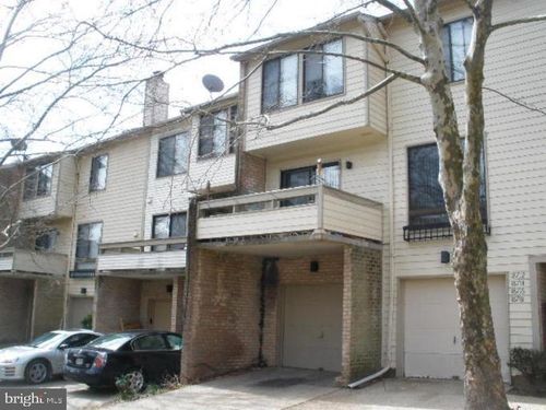 18716 Pier Point Pl, MONTGOMERY VILLAGE, MD, 20886-4257 | Card Image
