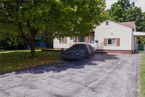 114 Valentine Dr, Syracuse, NY, 13212-2453 | Card Image