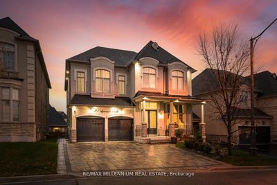 27 Agincourt Cir, House other with 5 bedrooms, 5 bathrooms and 7 parking in Brampton ON | Image 2