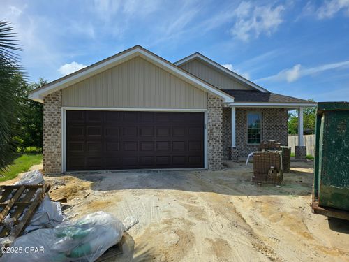 105 Seneca Ct, Panama City, FL, 32404-6386 | Card Image