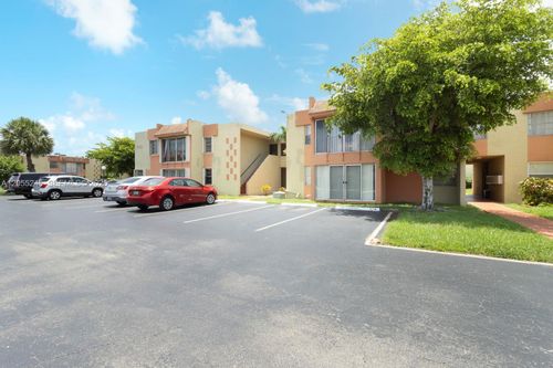 208b-9350 W Flagler St, Miami, FL, 33174-3446 | Card Image