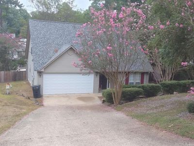 203 Phadral Point, House other with 3 bedrooms, 2 bathrooms and null parking in Hot Springs AR | Image 1