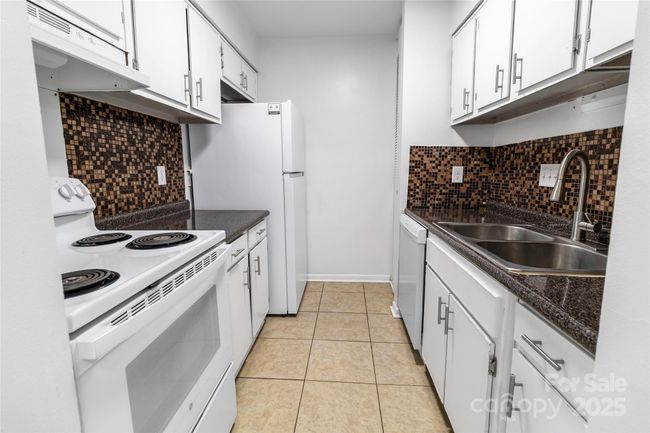 APT-3 - 326 Orchard Trace Ln, Condo with 1 bedrooms, 1 bathrooms and null parking in Charlotte NC | Image 5
