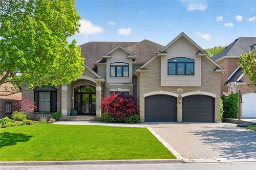 120 Jerome Park Dr, Dundas, ON, L9H6H3 | Card Image