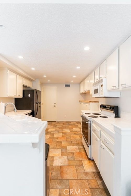 unit-a-2154 San Michel Dr W, Costa Mesa, CA, 92627-5805 | Card Image