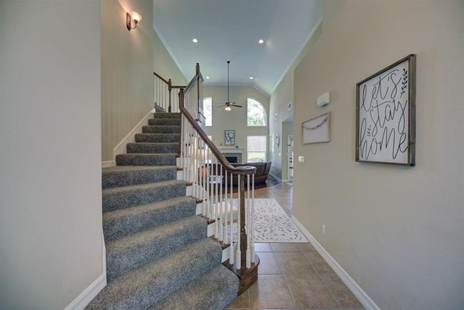 1117 Walnut Bnd, House other with 4 bedrooms, 3 bathrooms and 2 parking in Brenham TX | Image 4