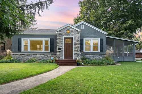 4233 York Ave N, Robbinsdale, MN, 55422-1456 | Card Image