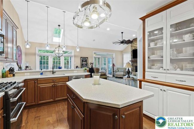 4741 Pinehurst Cir, Townhouse with 3 bedrooms, 3 bathrooms and null parking in CENTER VALLEY PA | Image 14