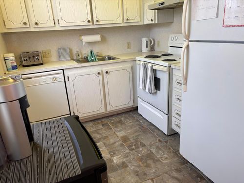 112-c-112 Preston E, Boca Raton, FL, 33434 | Card Image