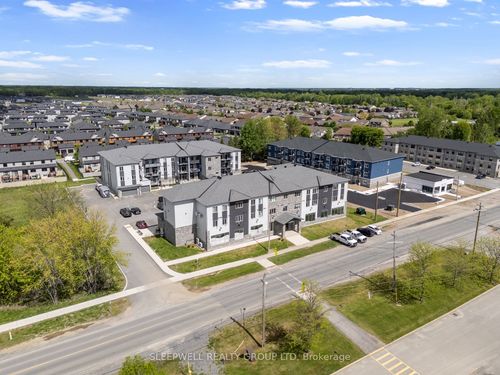 305-979 N Russell Rd, Russell, ON, K4R0L9 | Card Image