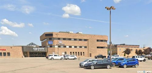 110 Souris Ave, Weyburn, SK, S4H2Z8 | Card Image