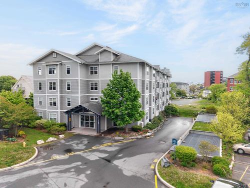 105--162 Ochterloney St, Dartmouth, NS, B2Y4X3 | Card Image