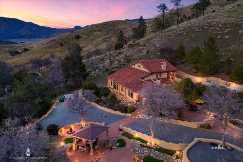 6823 Dove Ct, Lake Isabella, CA, 93240-9562 | Card Image