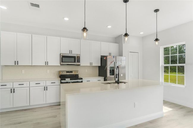 2653 Sw 176 Th Loop, House other with 4 bedrooms, 2 bathrooms and null parking in Ocala FL | Image 7