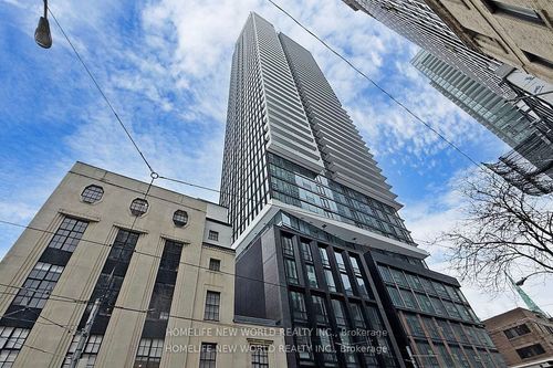 2205-89 Church St, Toronto, ON, M5C2G2 | Card Image