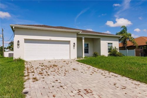 870 Columbia St, Port Charlotte, FL, 33948-3531 | Card Image