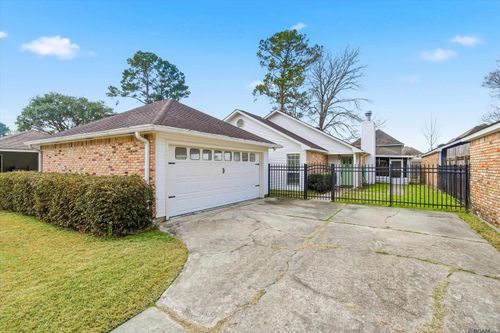 1462 W Fairview Dr, Baton Rouge, LA, 70816-1417 | Card Image