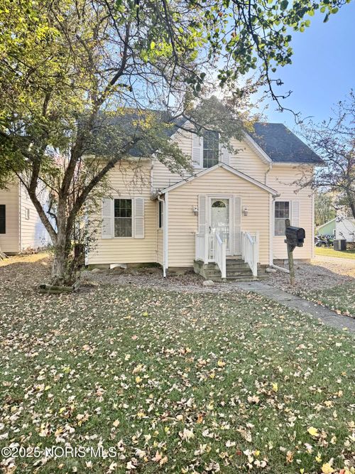 527 W Maple Street, Deshler, OH, 43516 | Card Image