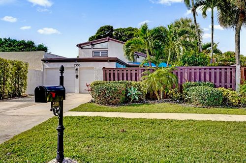 5330 Stonybrook Drive, Boynton Beach, FL, 33437 | Card Image