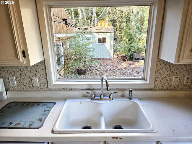 15216 Creek View Ln, House other with 2 bedrooms, 1 bathrooms and null parking in Vernonia OR | Image 22