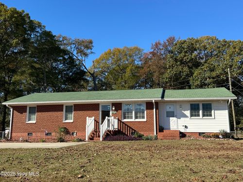 107 Rhonda Dr, Goldsboro, NC, 27530-7724 | Card Image