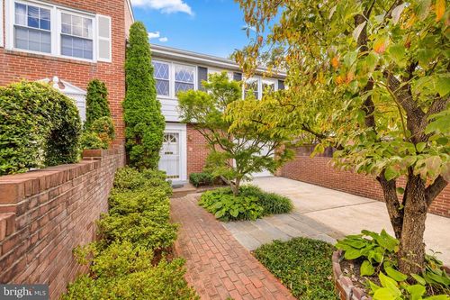 3816 12th St S, Arlington, VA, 22204-4203 | Card Image