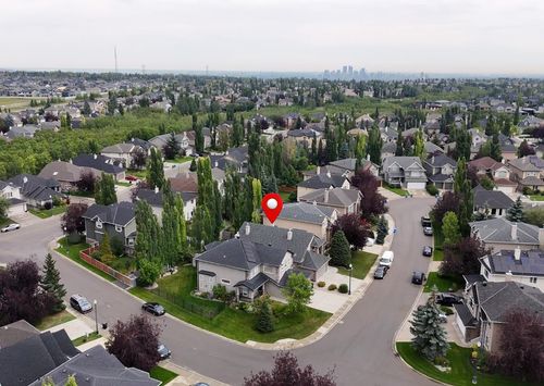 133 Strathlea Crt Sw, Calgary, AB, T3H4R8 | Card Image