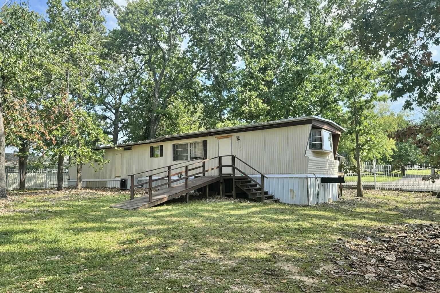 Residential in Grove 5