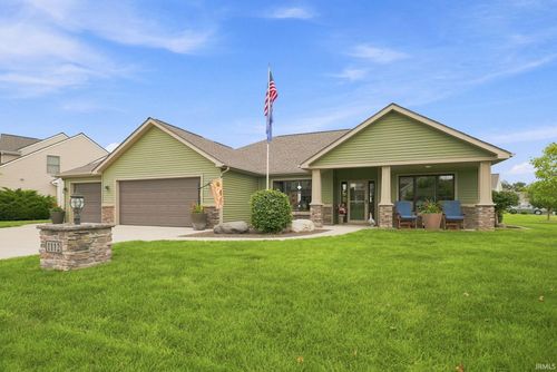 1112 Woodland Pass, Fort Wayne, IN, 46818-6901 | Card Image