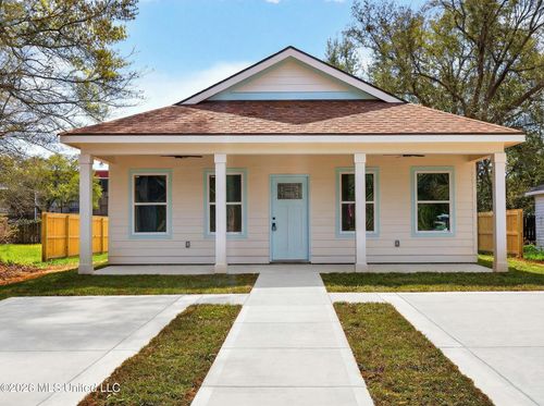 2041 Southern Avenue, Biloxi, MS, 39531 | Card Image