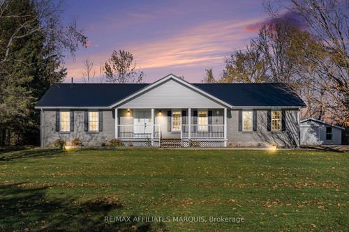 186 8 Line Rd, Athens, ON, K0E1B0 | Card Image