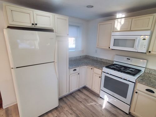 0-112 Front St, Weymouth, MA, 02188-1620 | Card Image