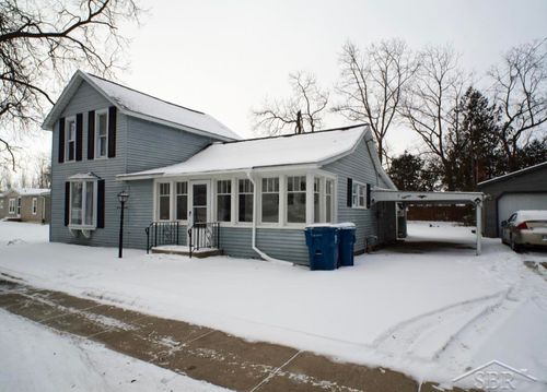 218 S Church St, Standish, MI, 48658-9484 | Card Image
