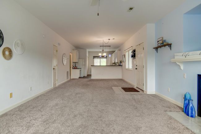 UNIT-5 - 1103 Mariners Way, Condo with 2 bedrooms, 2 bathrooms and null parking in Huddleston VA | Image 23