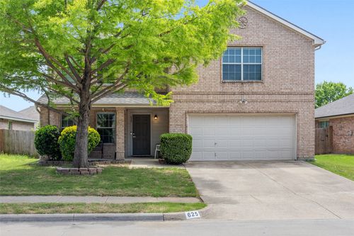 625 Condor Trl, Saginaw, TX, 76131-8826 | Card Image
