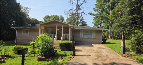 2933 Coffer Dr, Ellenwood, GA, 30294-2437 | Card Image