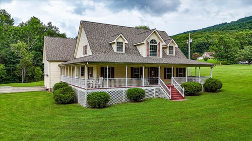135 Mcdonough Rd, Whitwell, TN, 37397-8037 | Card Image