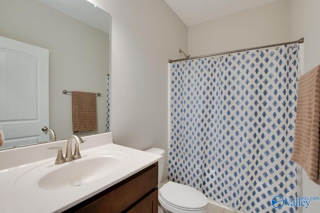 127 Birch Falls Dr, House other with 4 bedrooms, 2 bathrooms and null parking in Hazel Green AL | Image 16